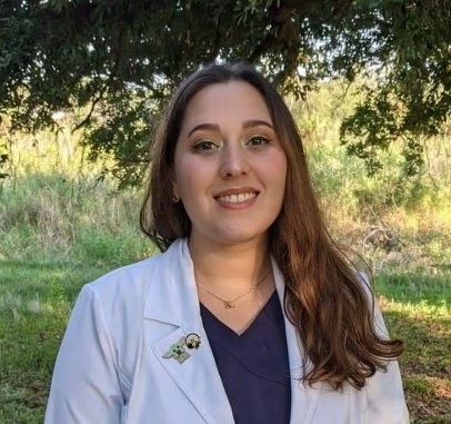 Dr Shazia Diez | Facial Acupuncture Certified